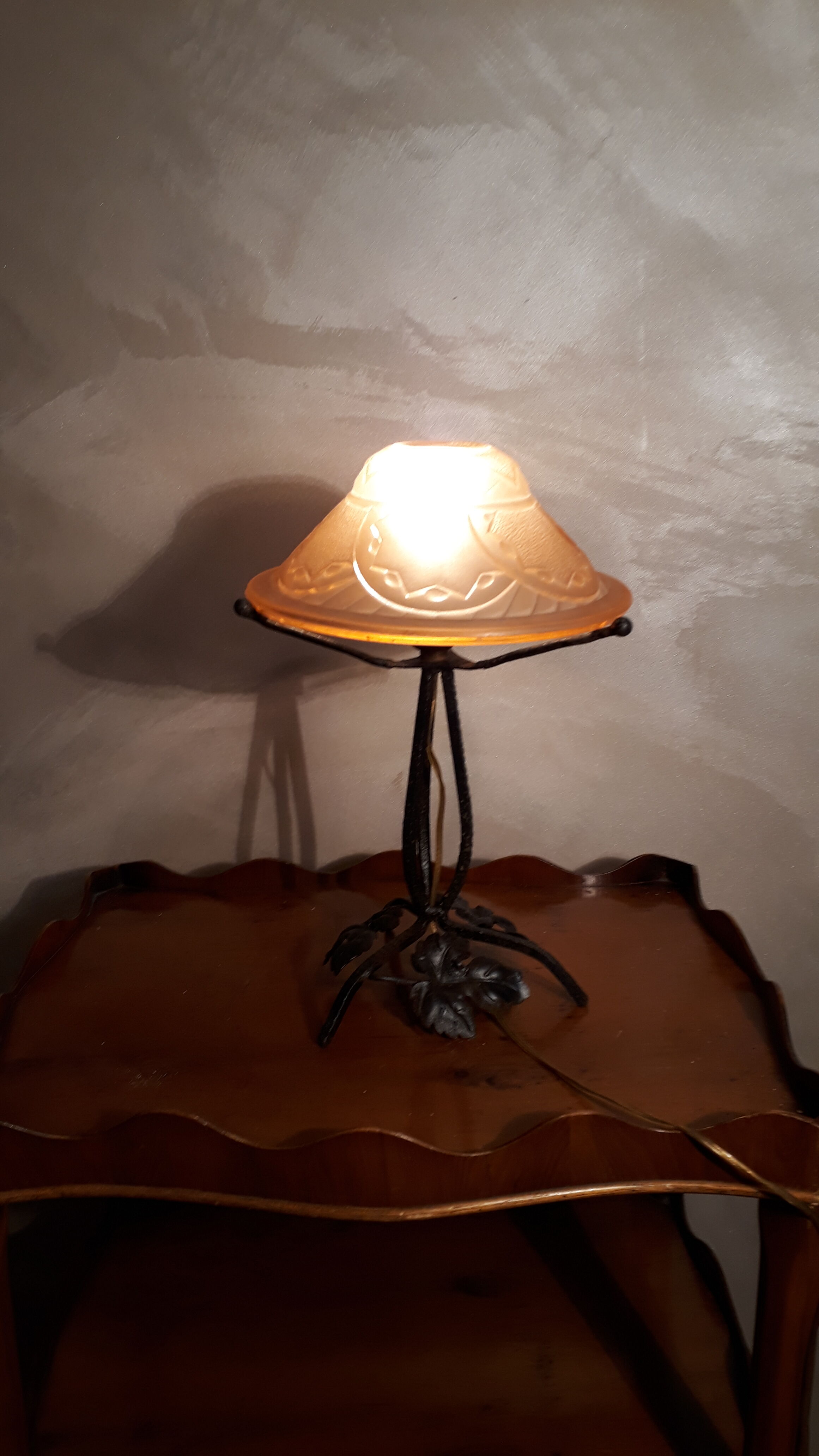 small iron lamp forged ANCIEN ABAT DAY IN VERRE MOULE 1920