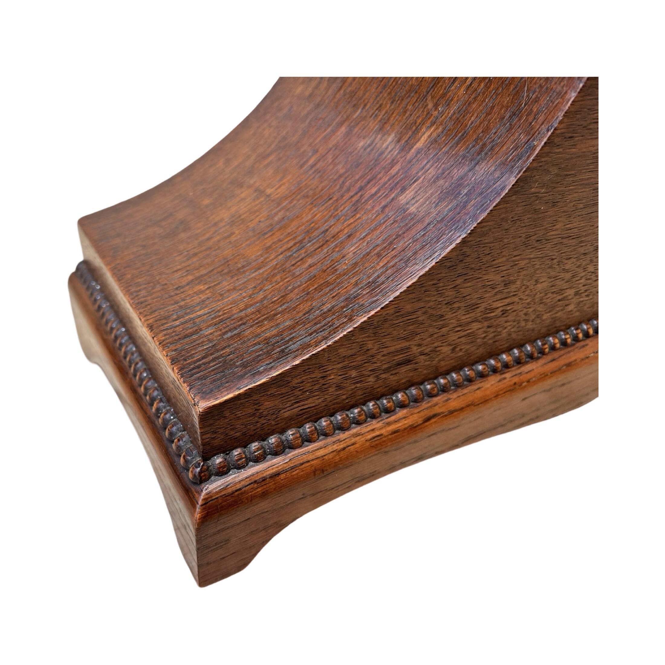 Mantel clock, art deco style, Napoleon's hat, Germany, 1930s.