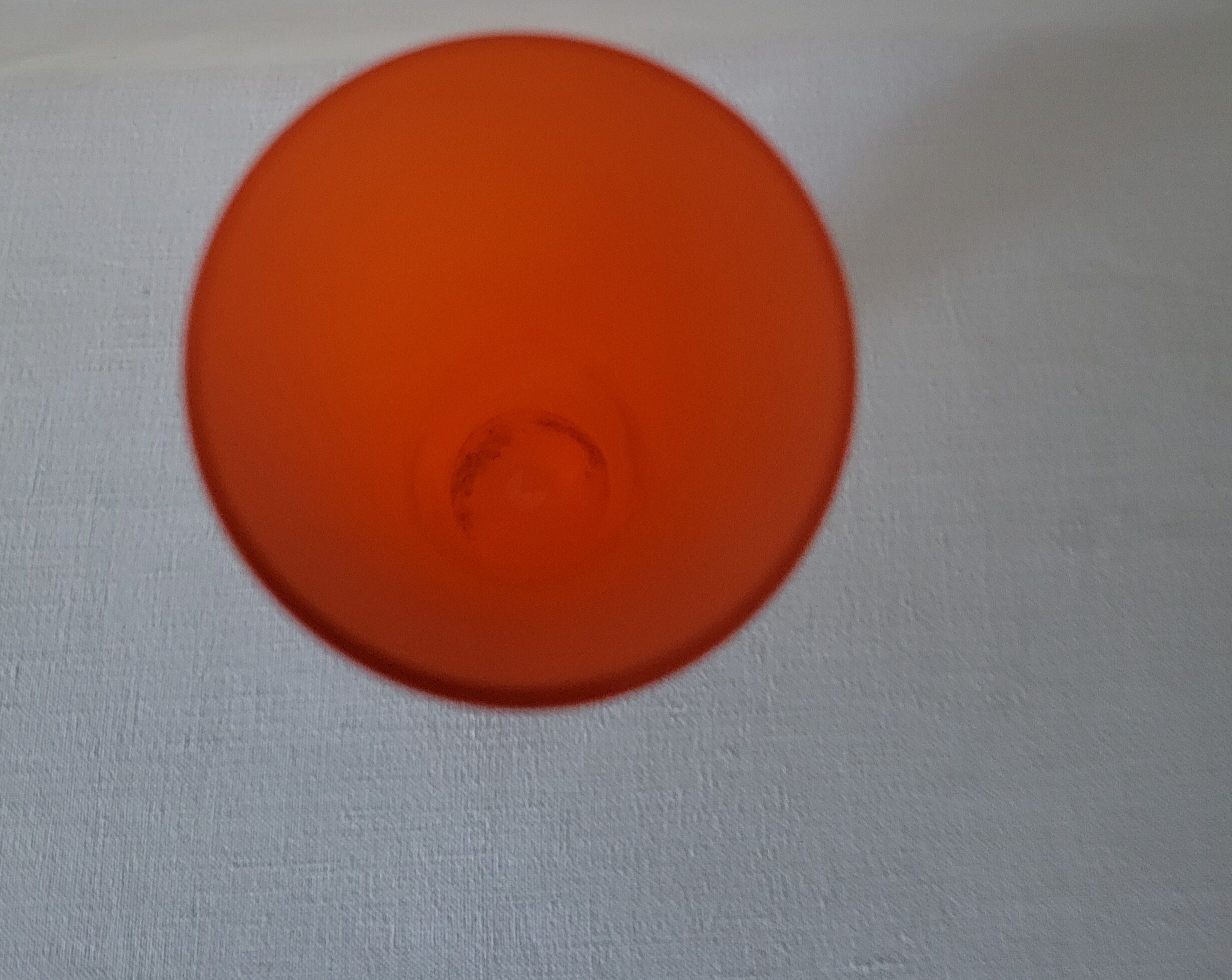 Vase soliflore en opaline orange