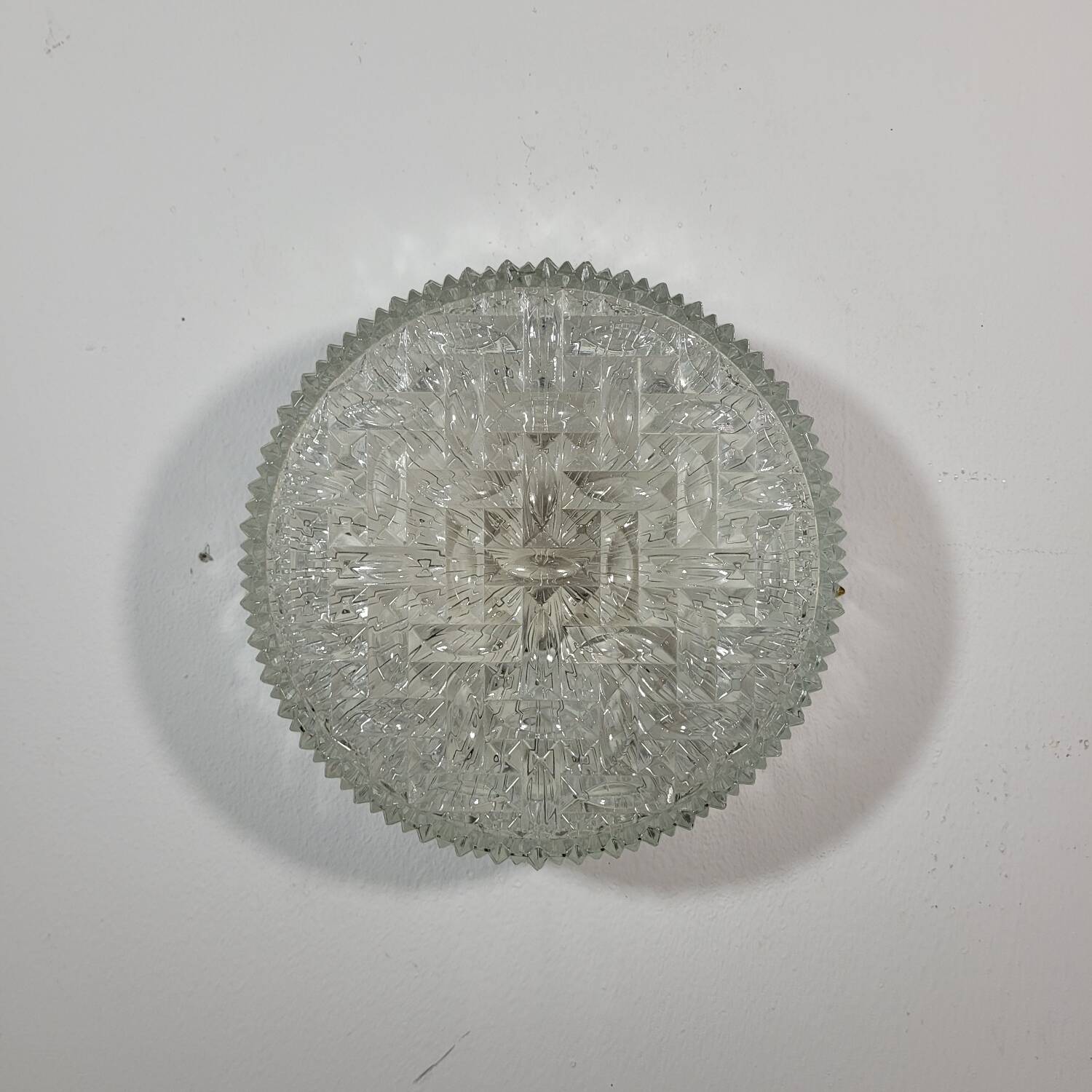 Vintage wall lamp in glass and black lacquered metal 1950s