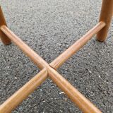 Set of 4 solid organic chairs