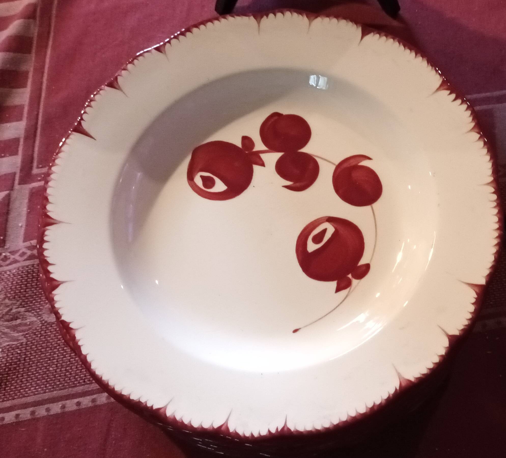 12 deep plates Salins les Bains