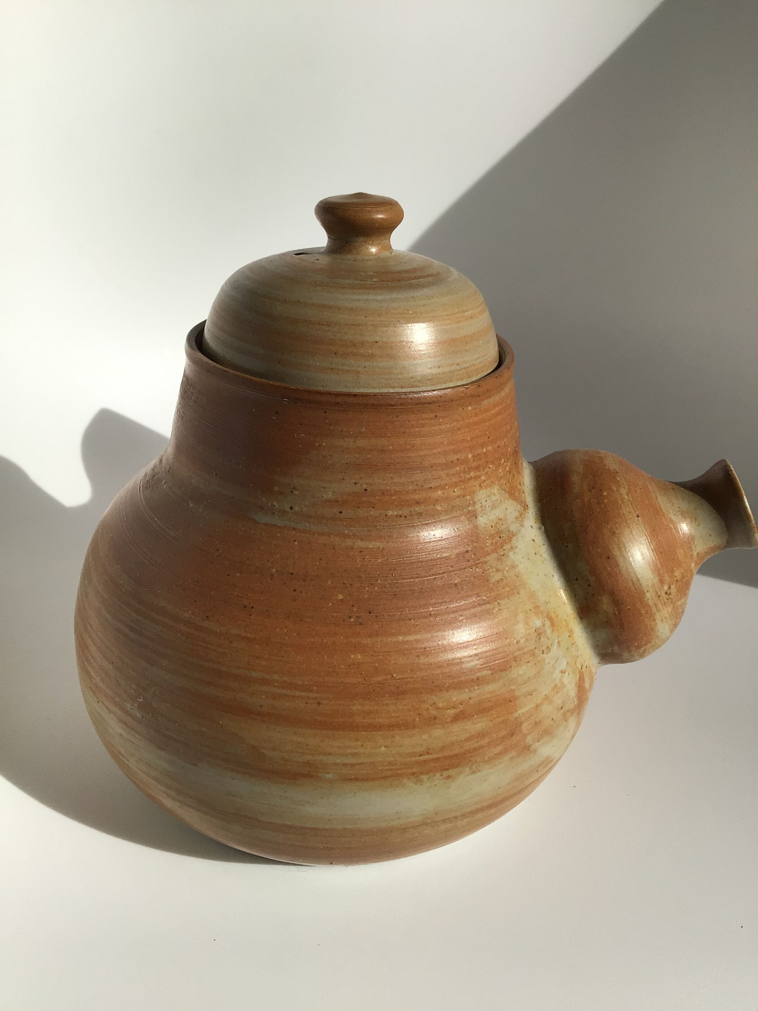 Artisanal sandstone teapot large original size
