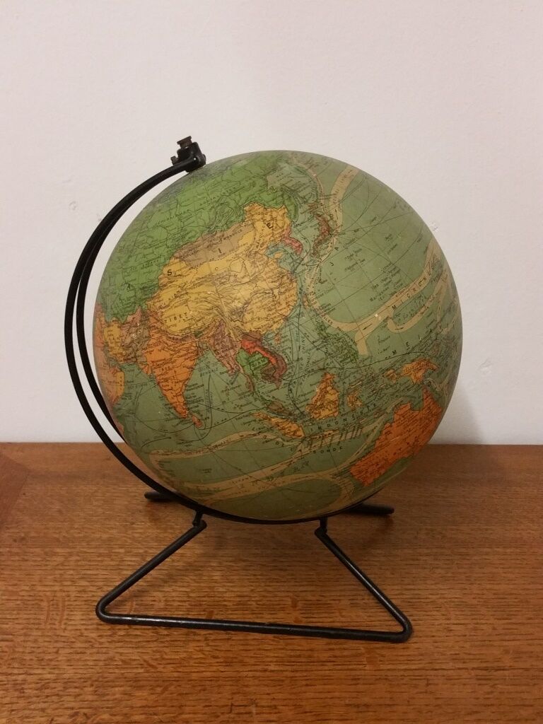Light globe