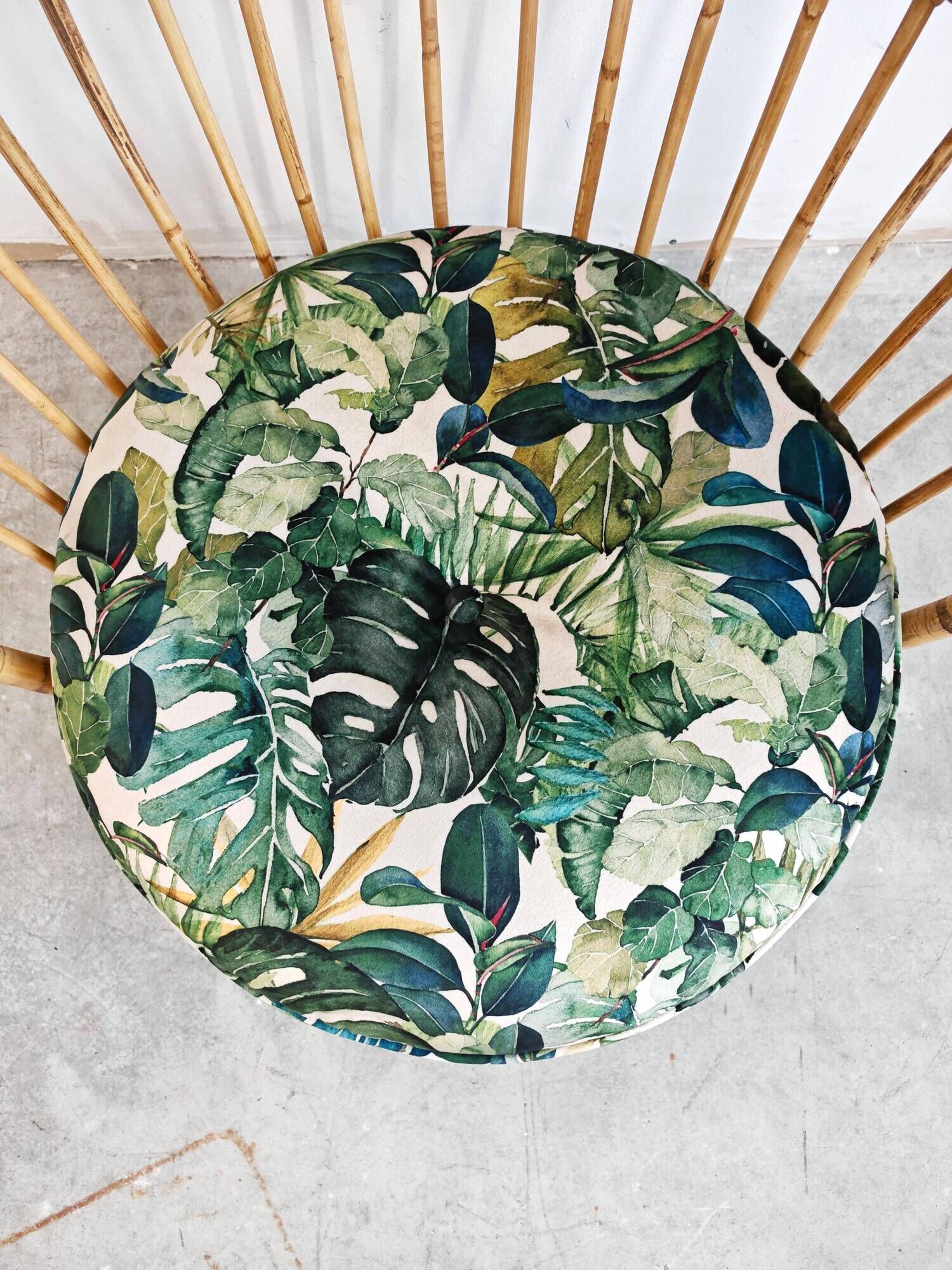 Mid Century hanging egg chair in bamboo by Fratelli Castano 1950s