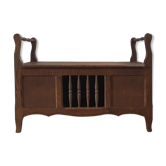 Former trunk bench
