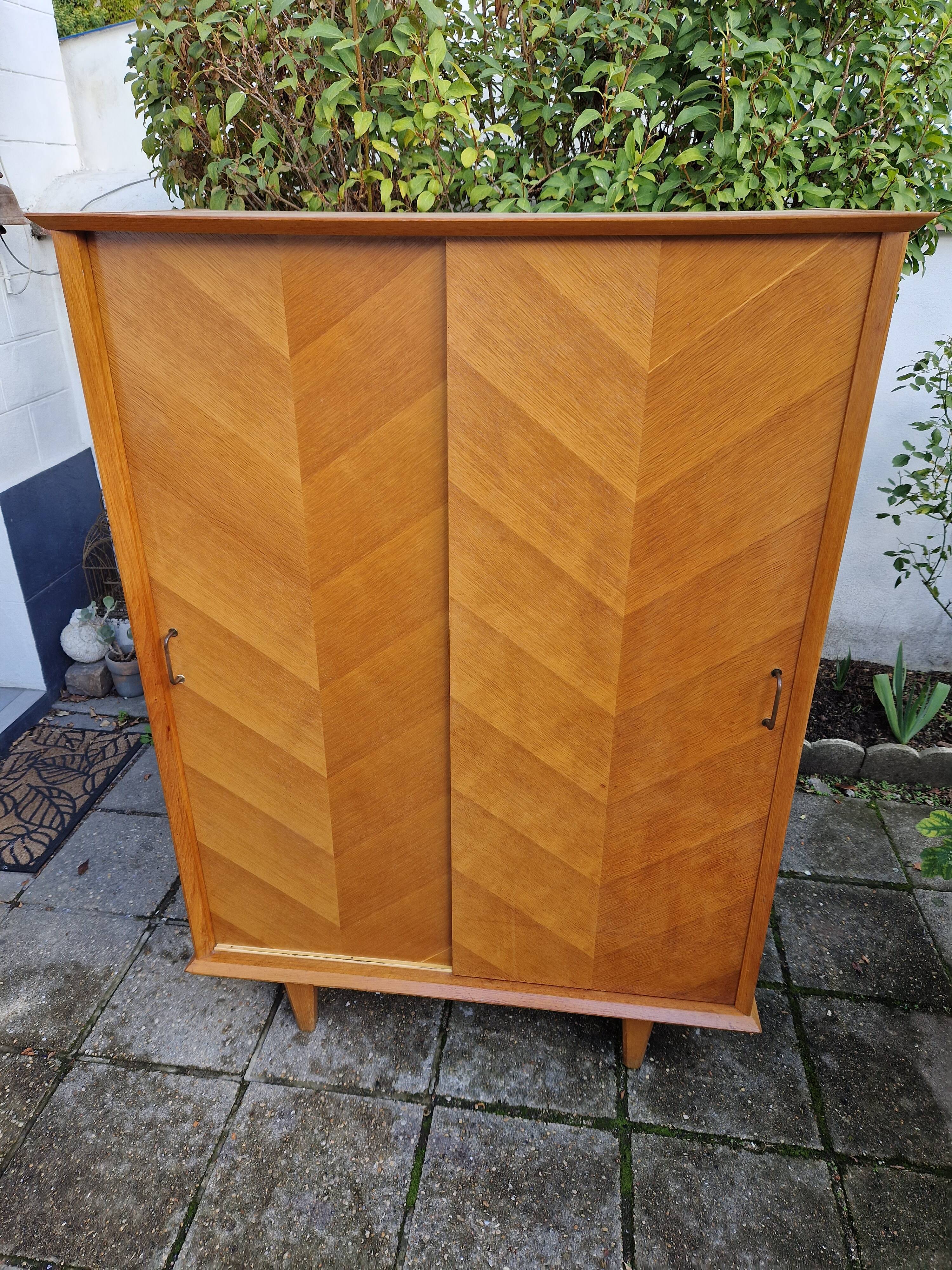 Armoire penderie 1950 circa