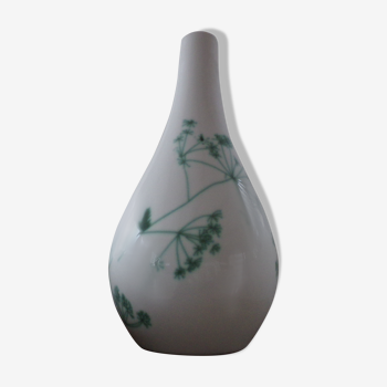 Vase made of earthenware
