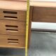 Bureau Scandinave midcentury à caisson et finition acajou