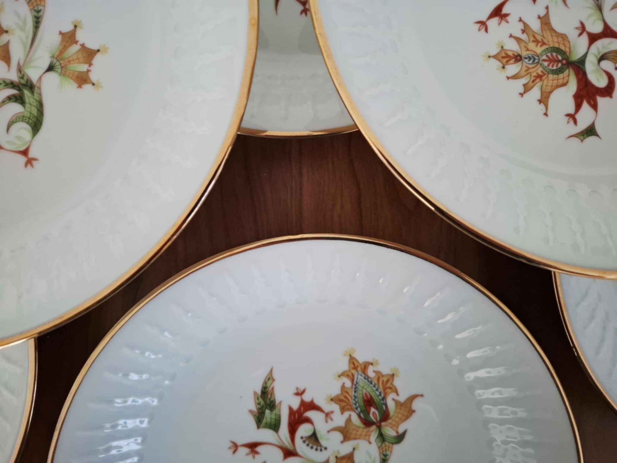 Porcelain soup plates from Chauvigny by Fernand Deshoulières