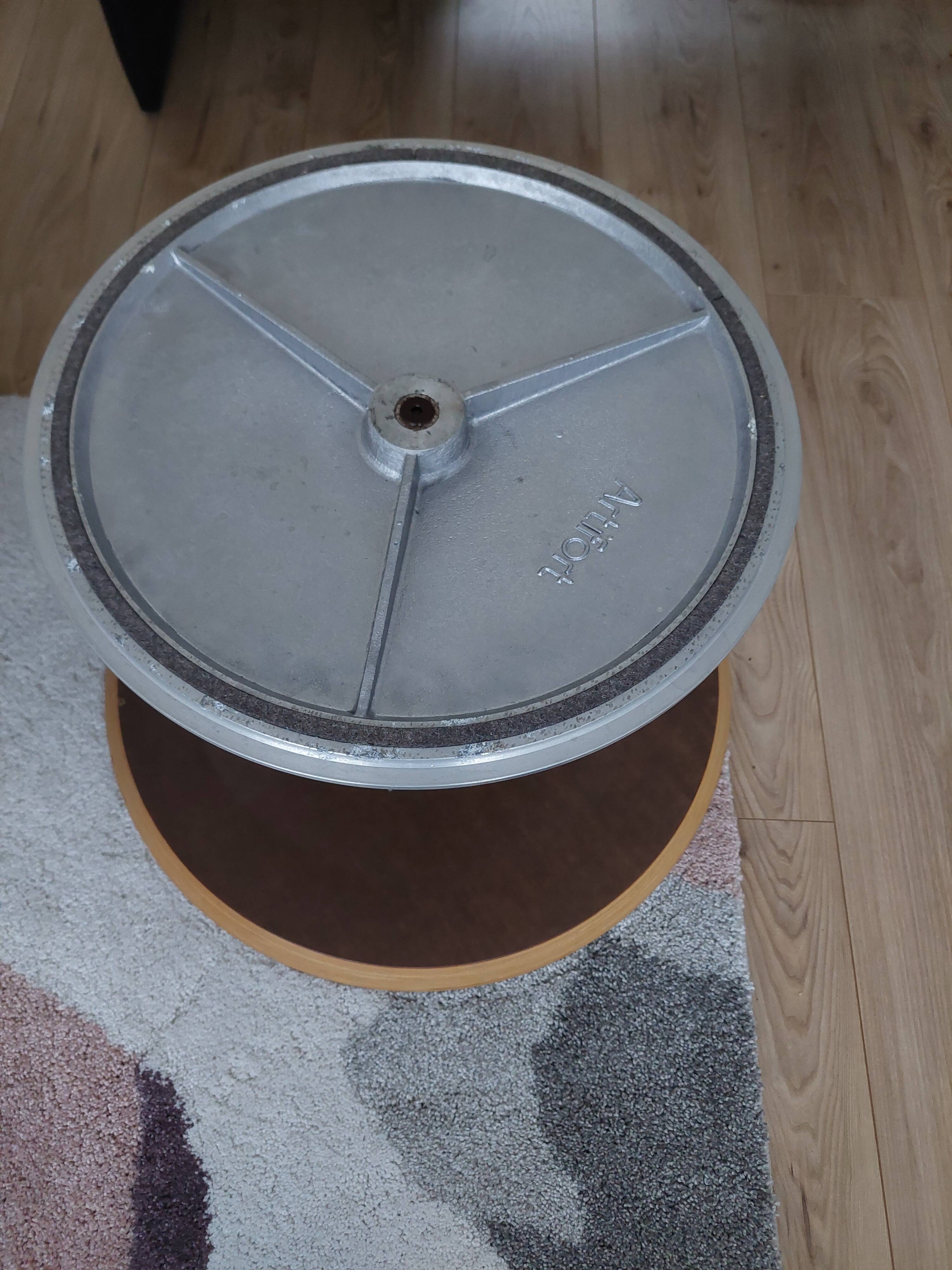 Pierre Paulin Artifort Circle Coffee Table