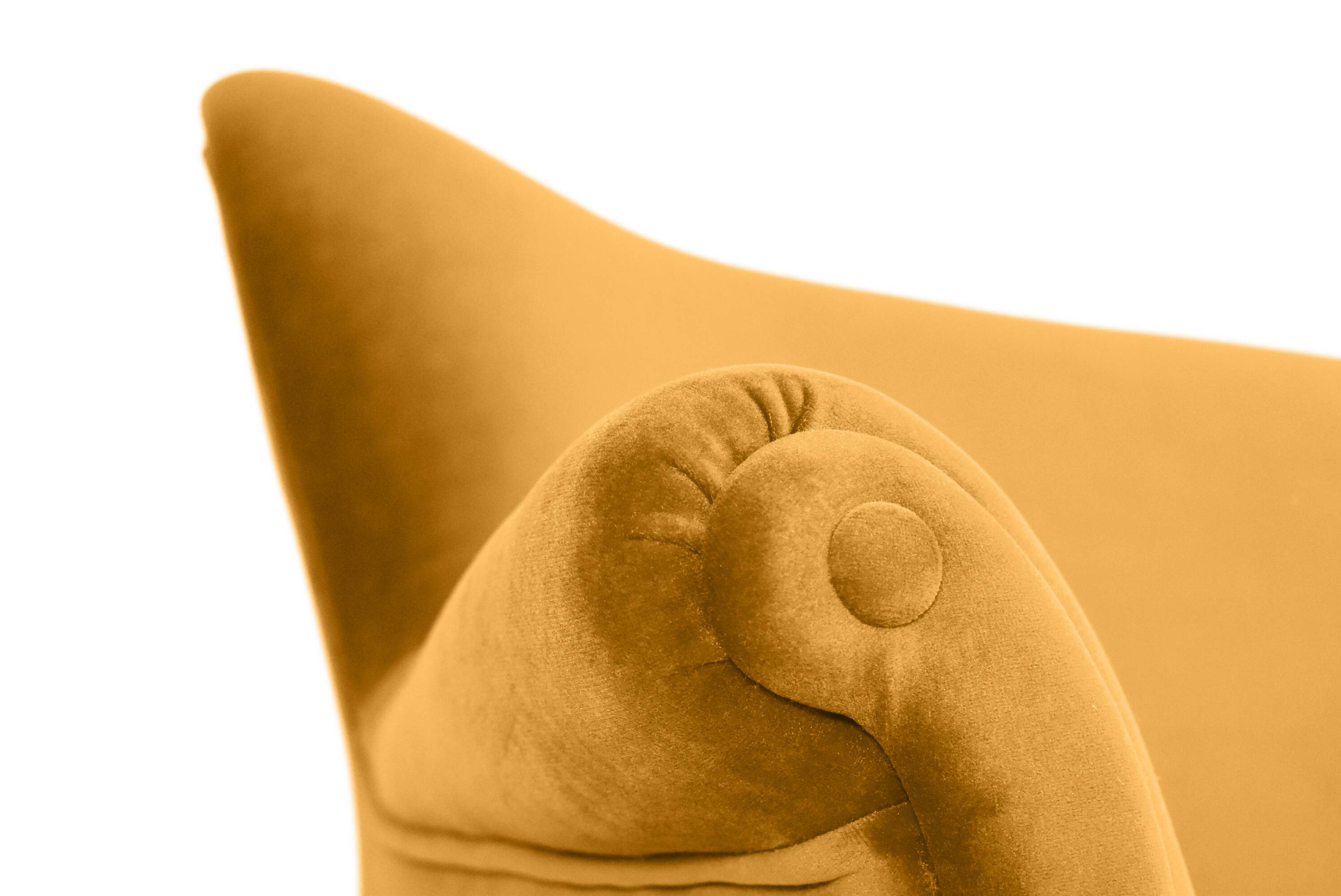 Canapé trois places en velours allemand, années 60, moutarde, restauré