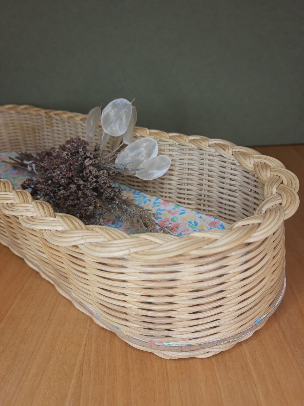 Rattan pan pattern vintage flowers