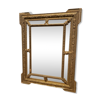 Miroir à parecloses style Louis XVI en bois doré à la feuille - XIXème