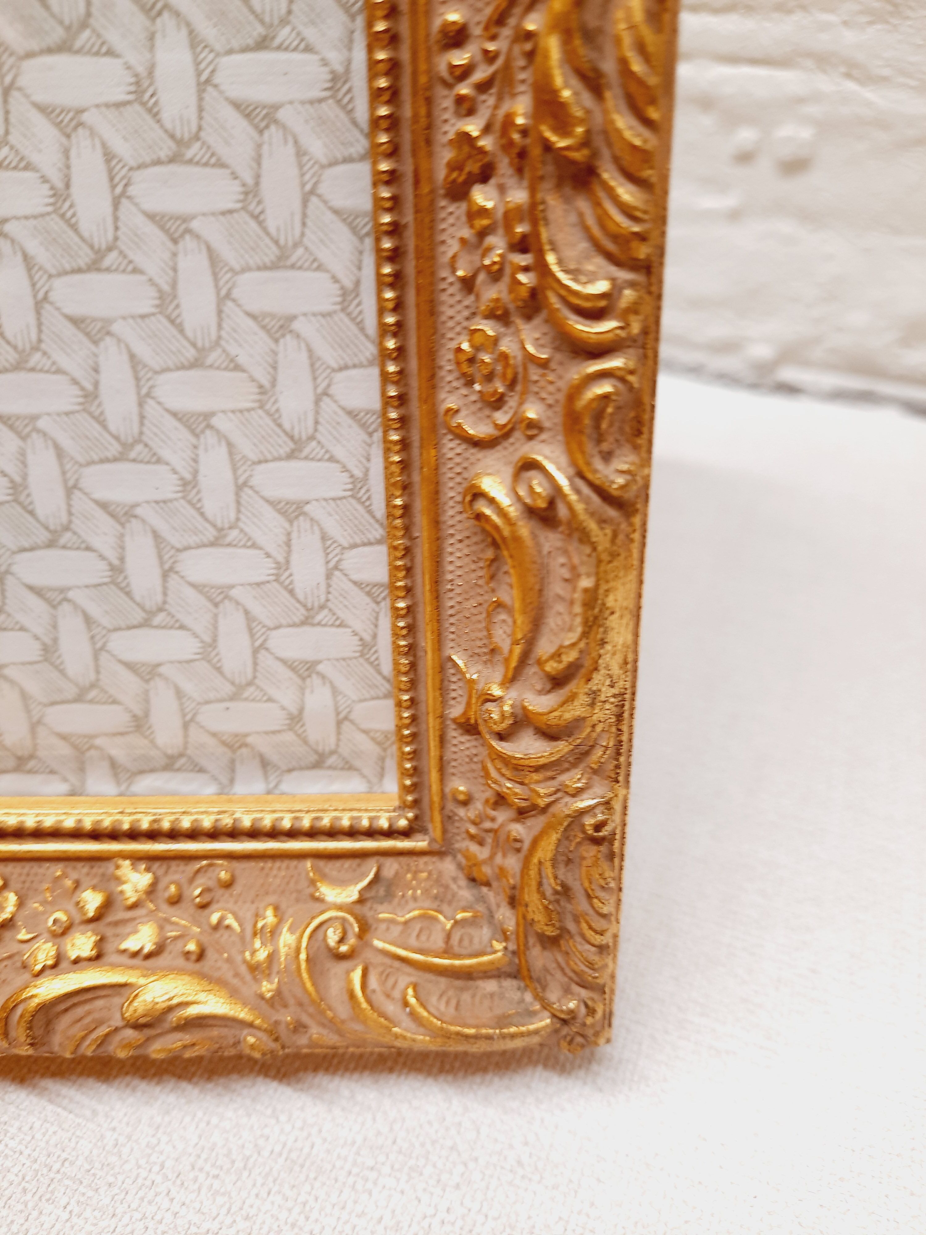 Gilded wood photo frame