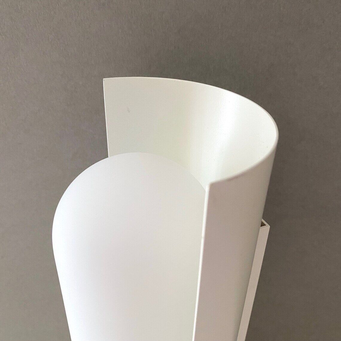 Lampe murale de Limbourg