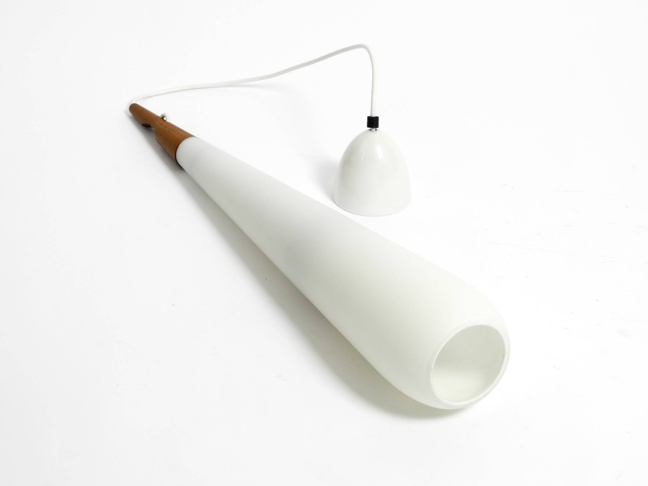 Rare Uno & Östen Kristiansson pendant lamp in opal glass and teak | Made by