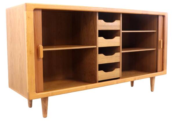 Silkeborg Deens design sideboard 'Vennemose'