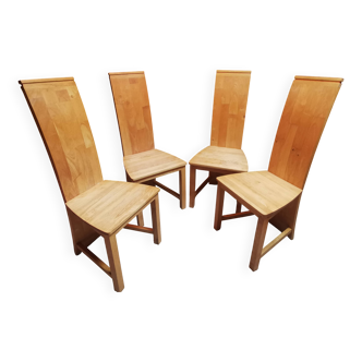 Set of 4 solid rubberwood chairs