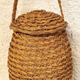 Woven straw basket