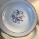 24 assiettes porcelaine fine
