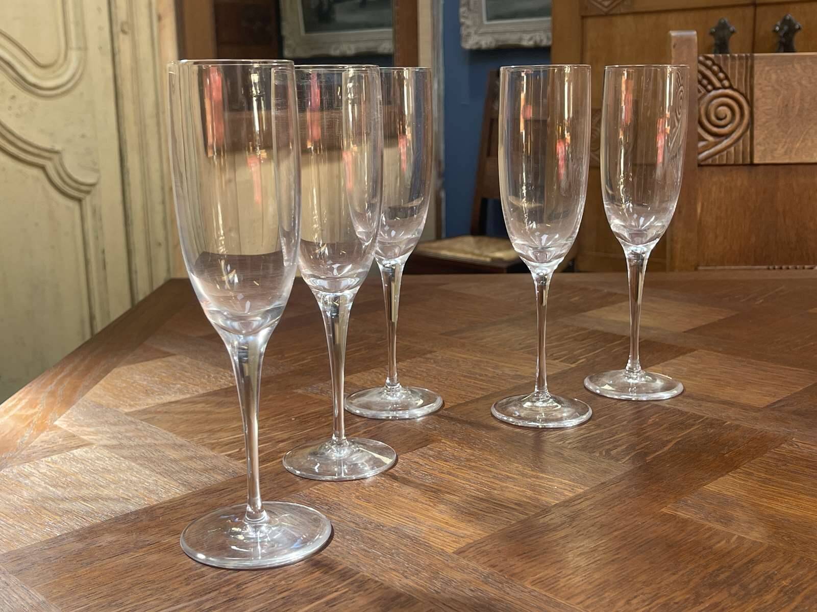 Series of 5 Sèvres crystal flutes - Arpèges model