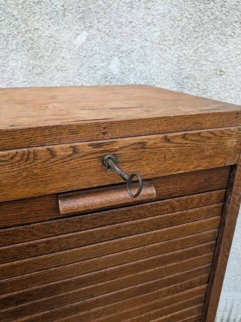 Filing cabinet, curtain furniture