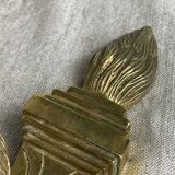 Deux bougeoirs muraux en bronze style Empire