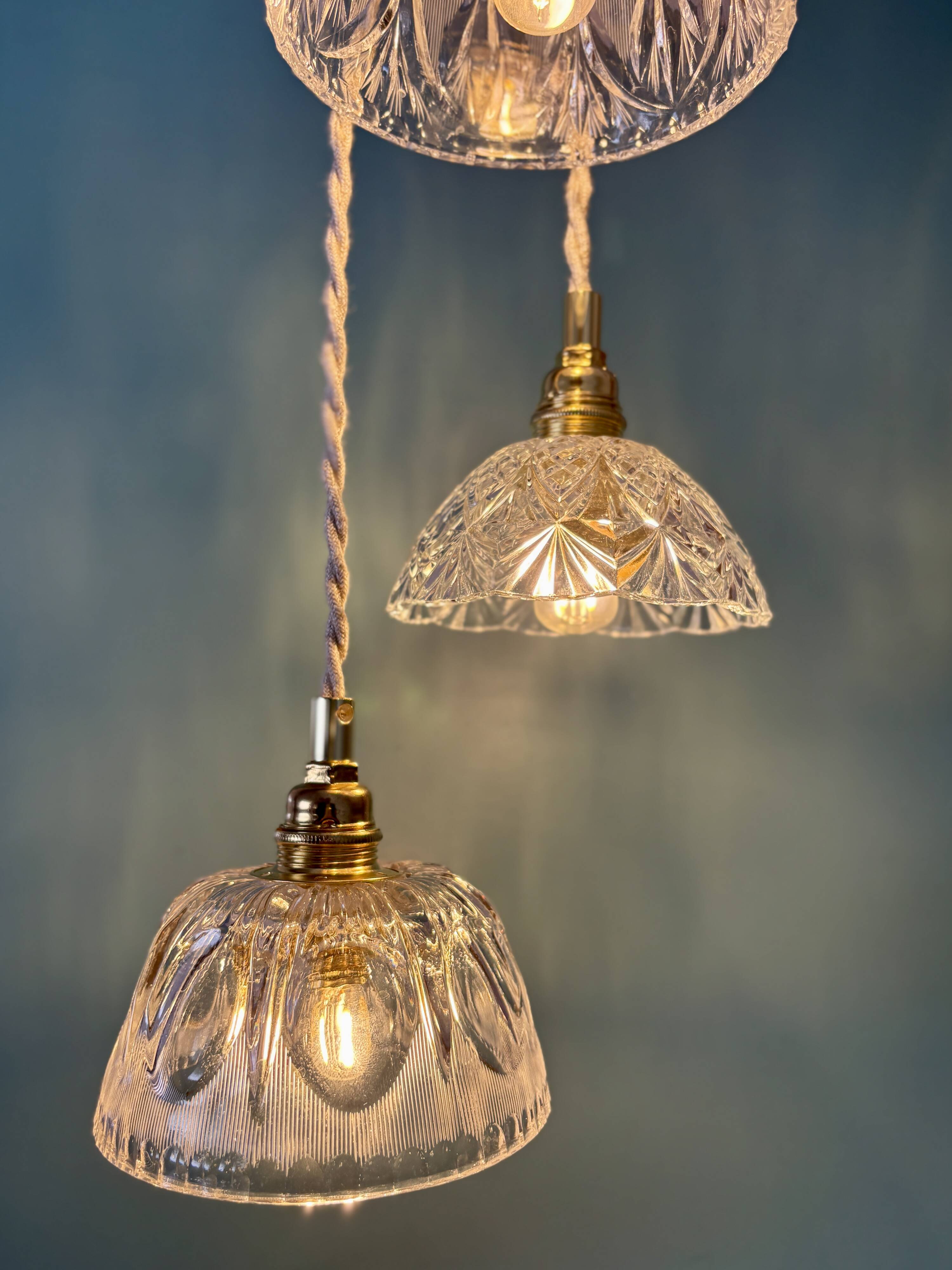 Vintage triple suspension lampshade in glass and cut crystal - collection