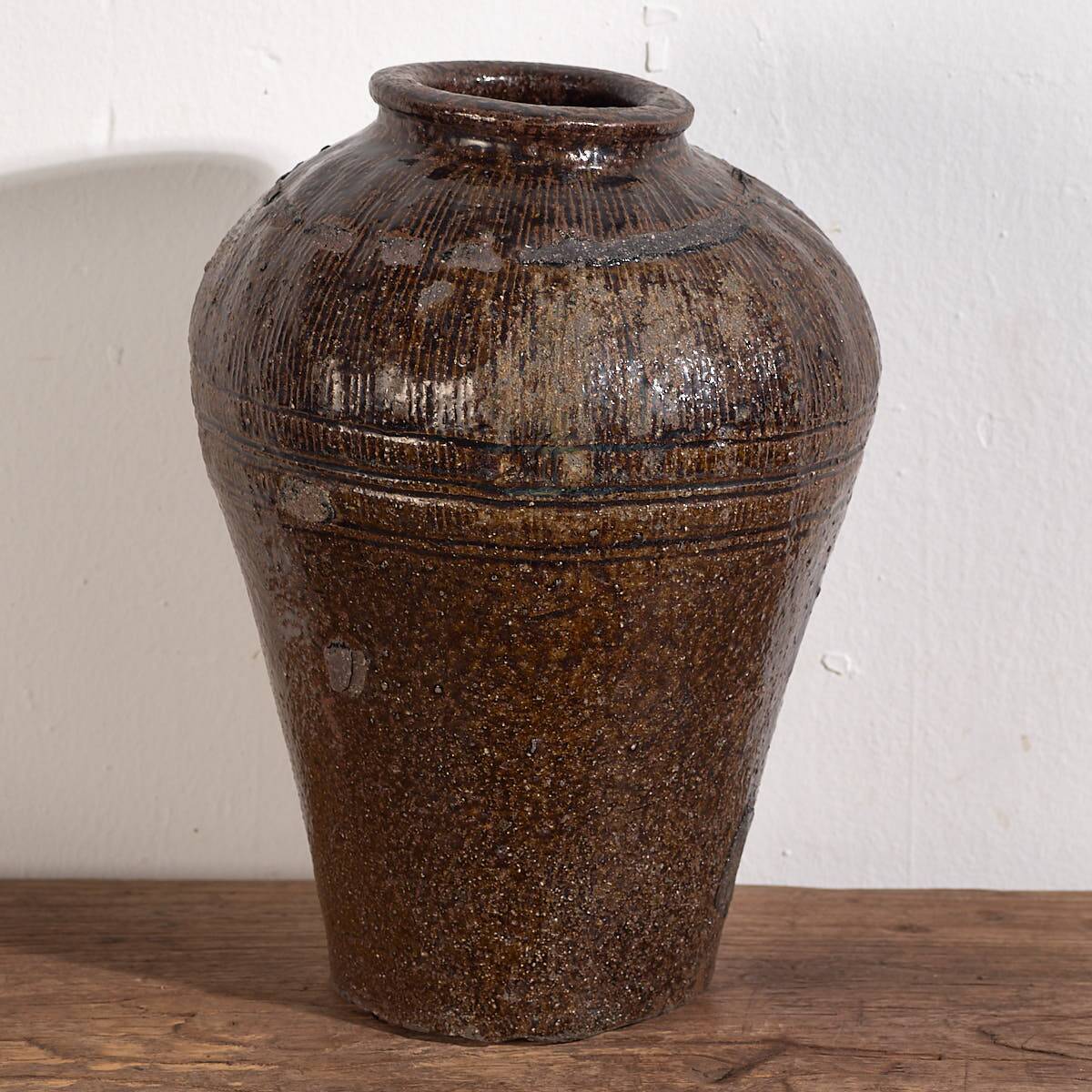 Small antique vase in dark tones (c.1900)