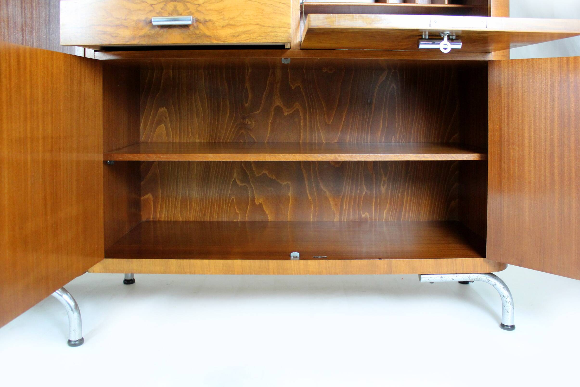 Bauhaus Office Cabinet by Robert Slezak for Slezak, Czechoslovakia, 1930s