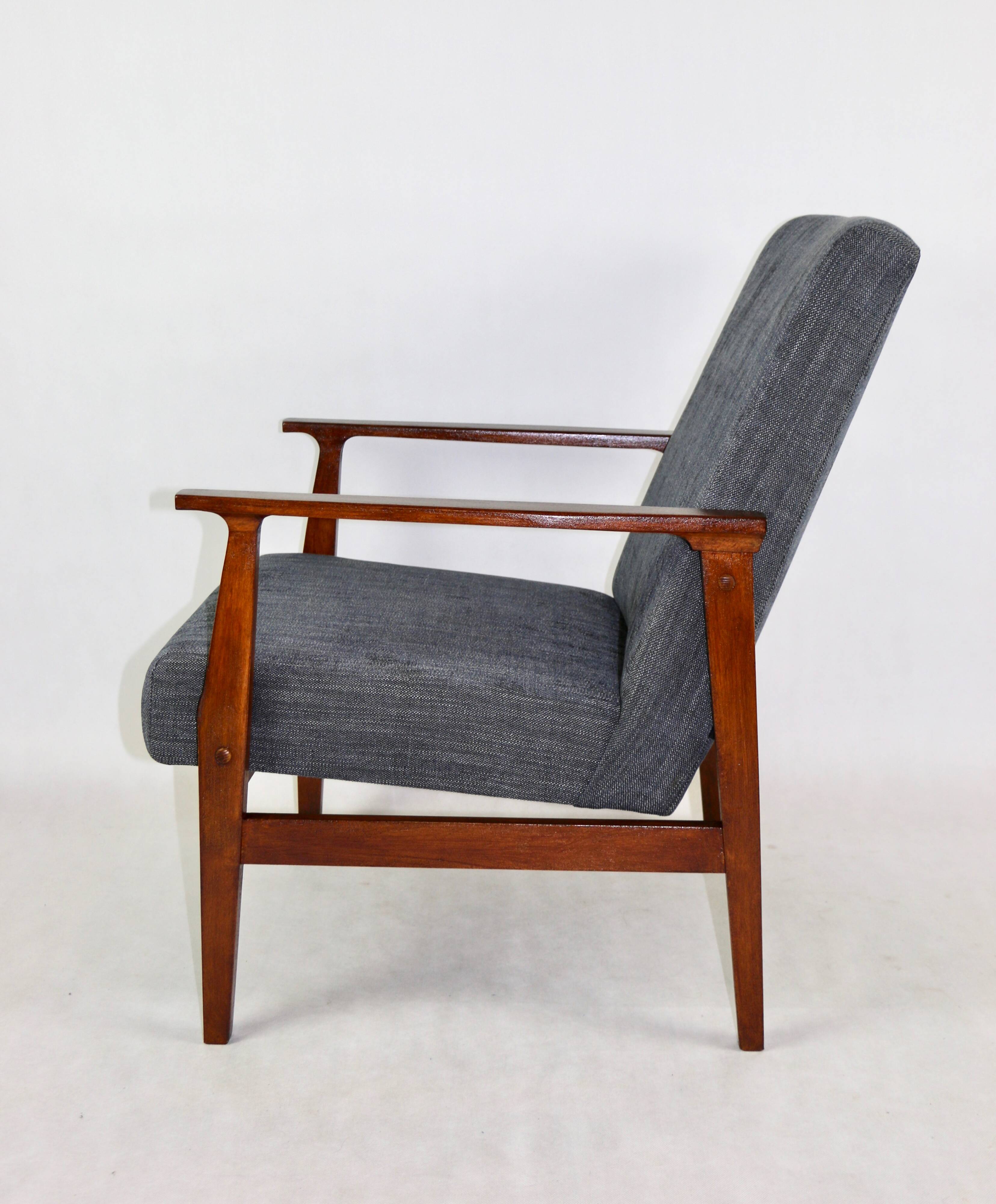 Vintage Black Club Armchair, 1970s