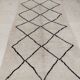 Handmade moroccan berber rug 270 x 140 cm