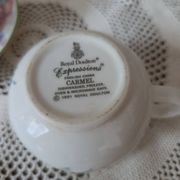Royal Doulton "Carmel" 4 cups & milk jug floral decoration