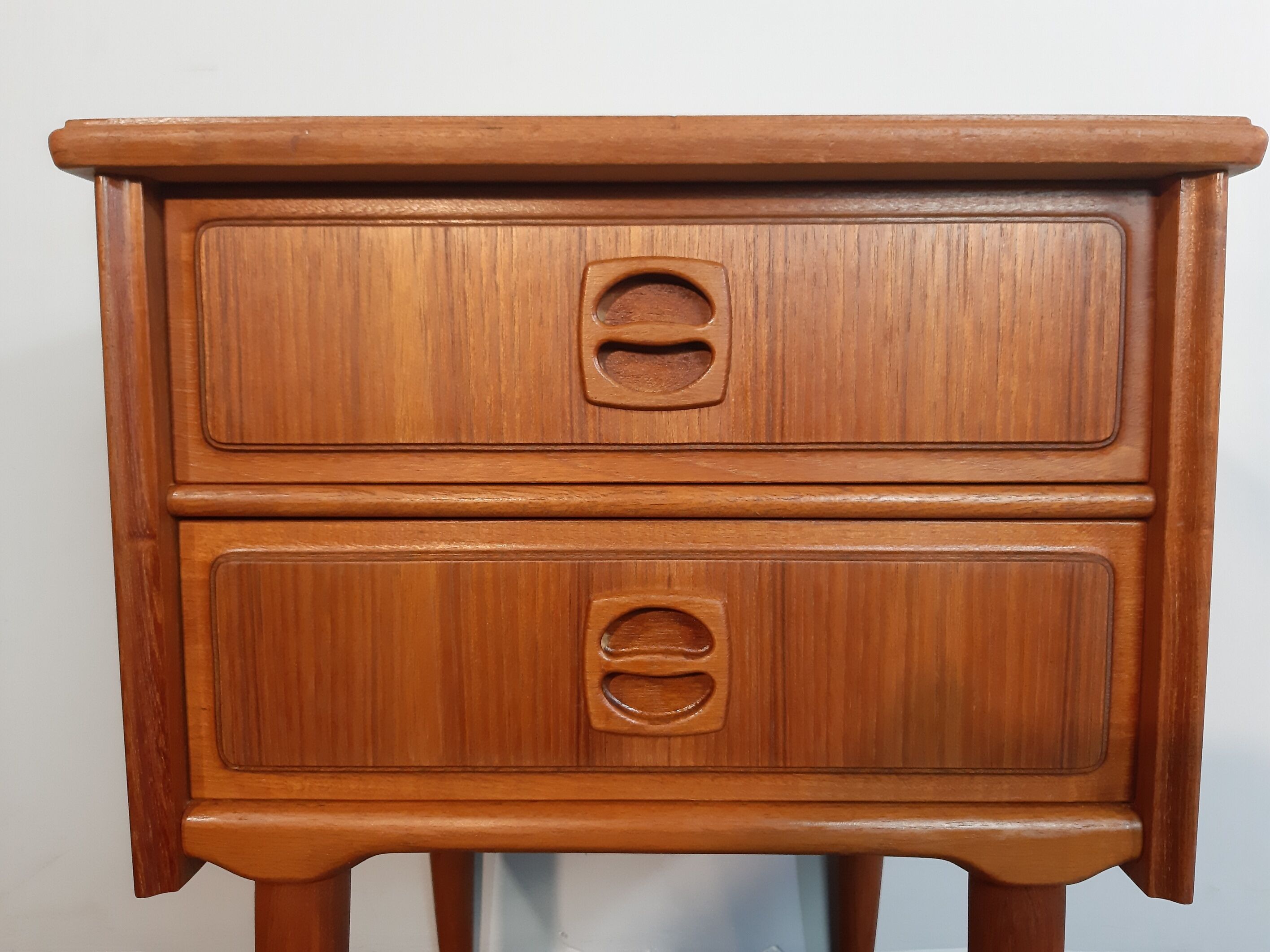 Danish beside tables in teck 2 drawers, scandinavian 1960