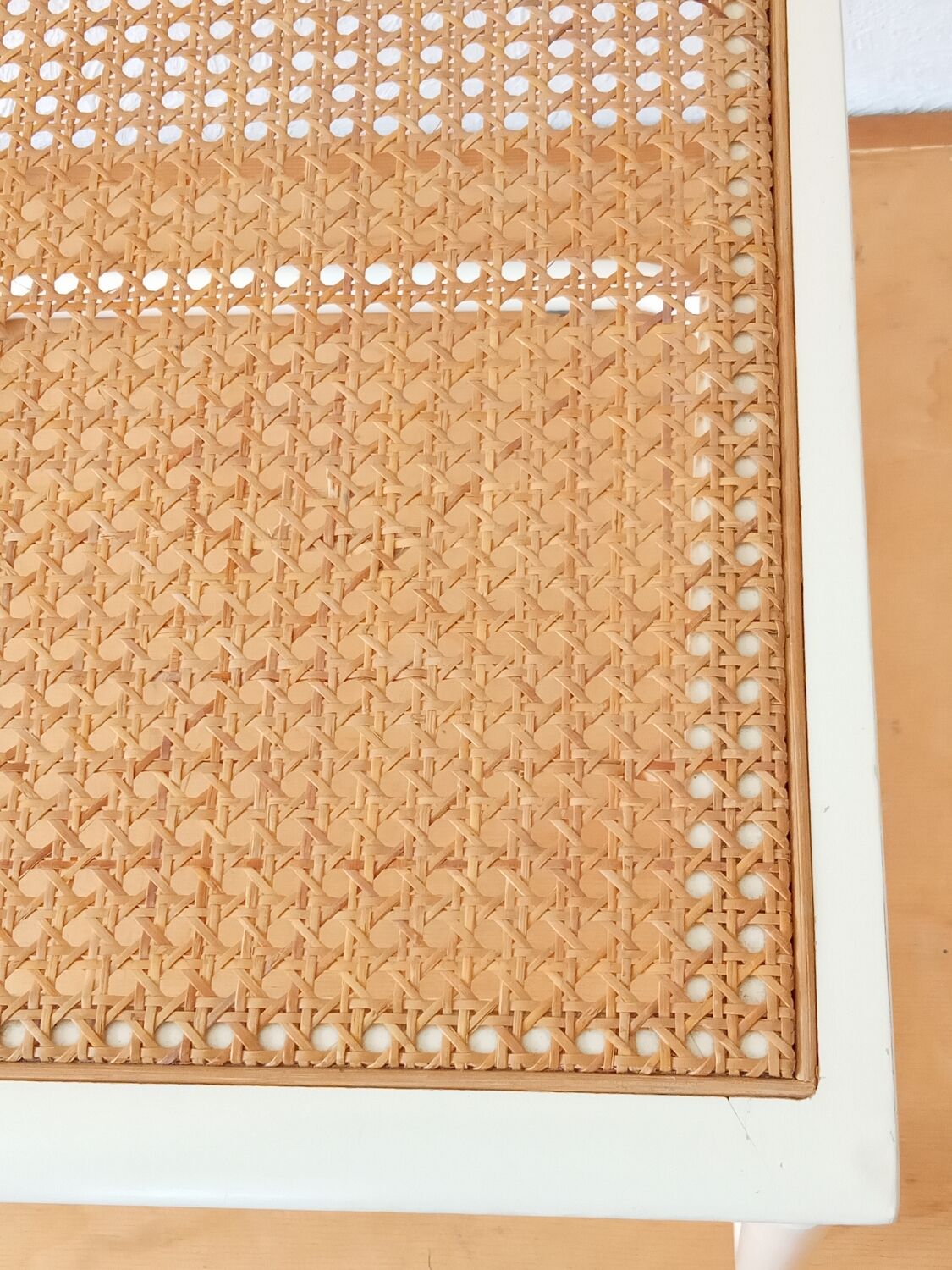 White B32 chair by Marcel Breuer