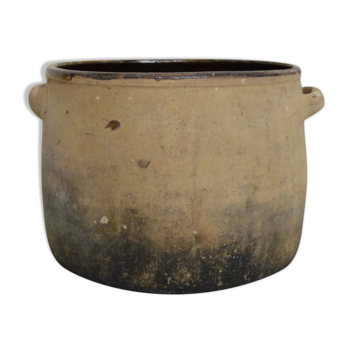Cooking pot, terracotta pot cover, glazed interior. Year 50