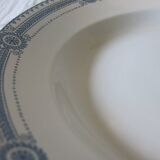 Old serving dish from sarreguemines model "carlina" in good condition