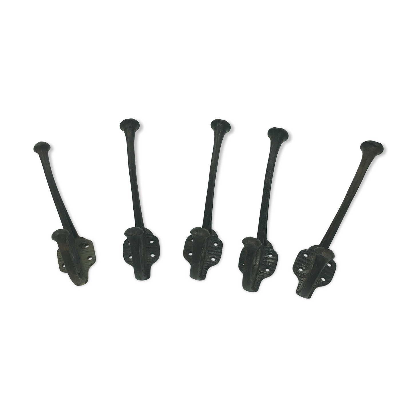 Set of 5 cast iron hooks