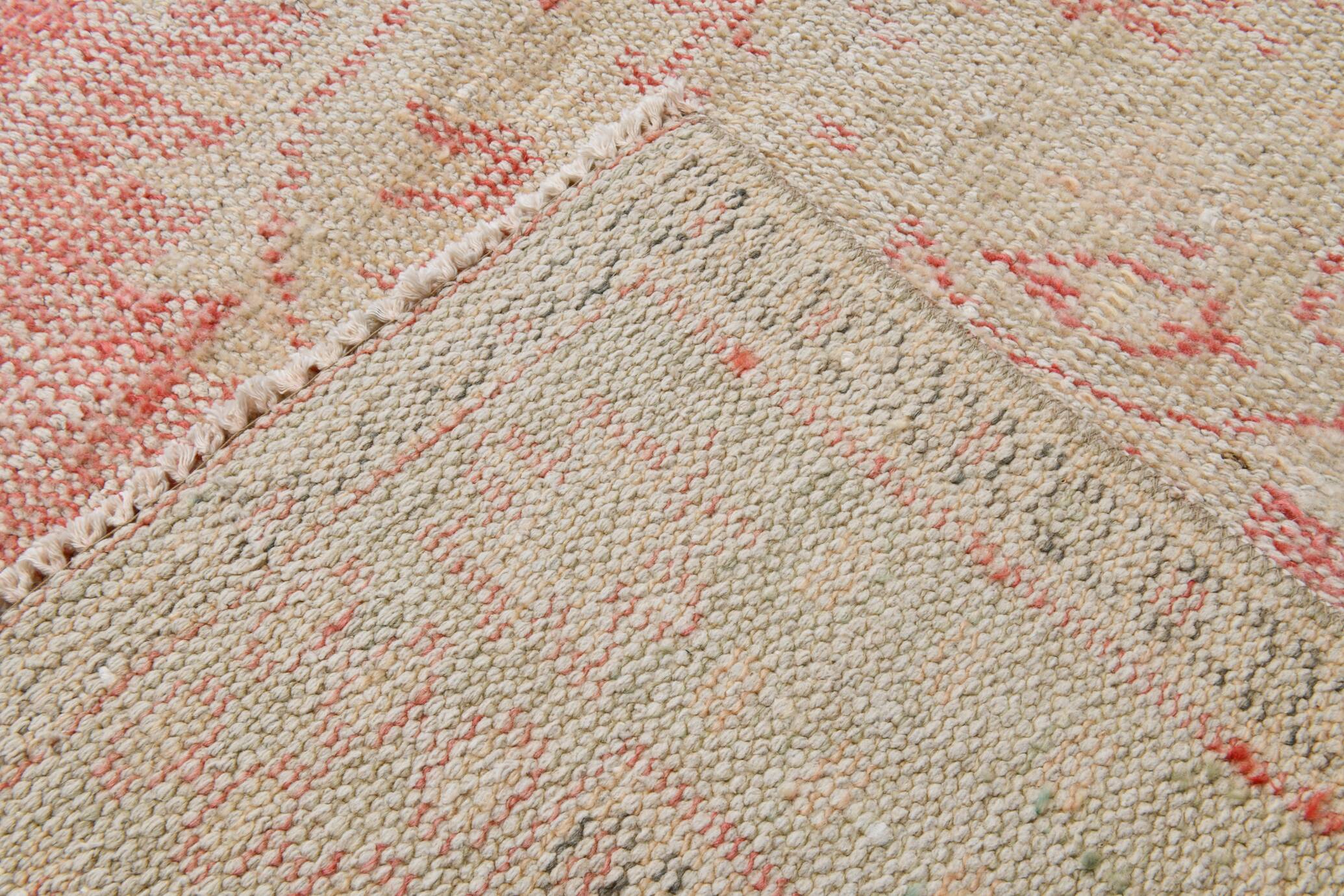 6x9 Soft Pastel Vintage Persian Rug, 176x297Cm SK 21097