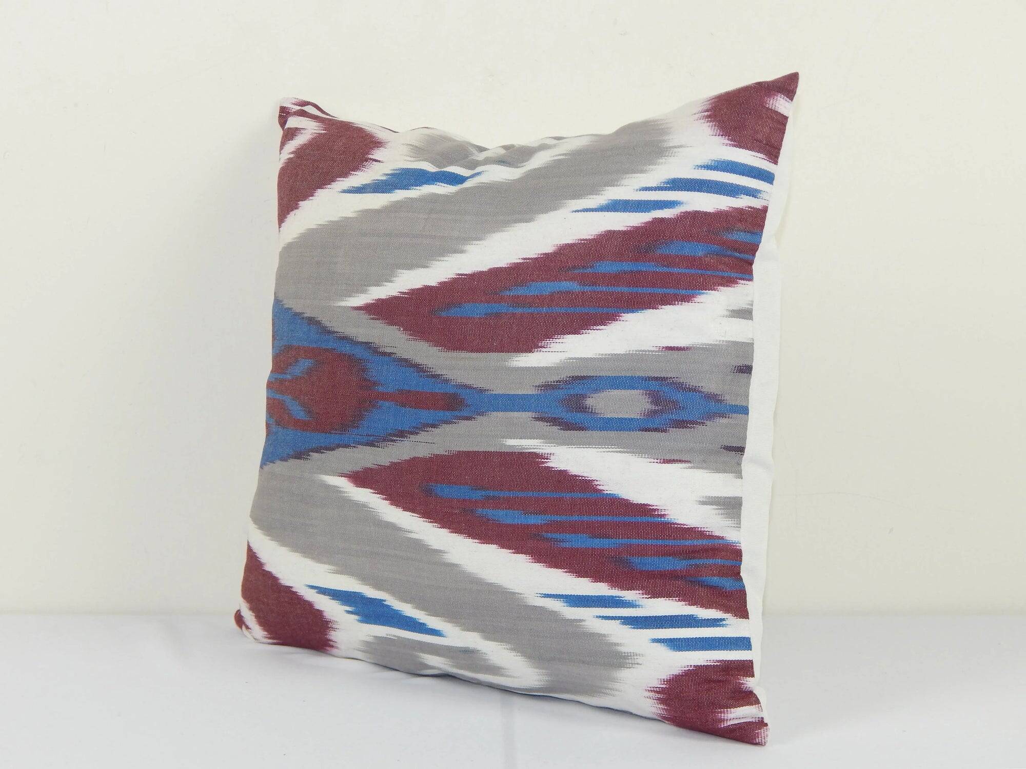 Vintage ikat cushion cover 33x38 cm