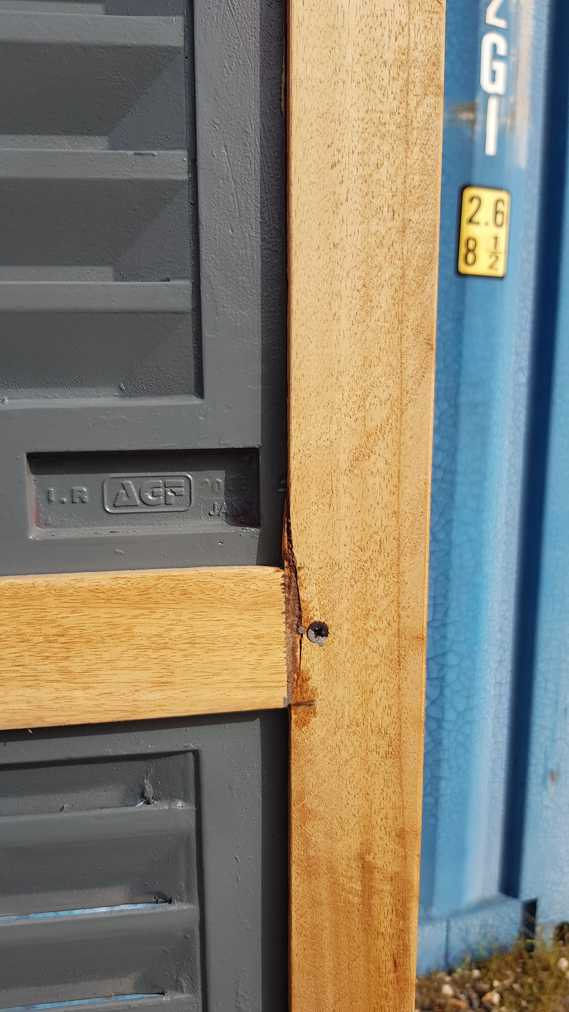 Screen - workshop divider