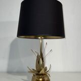 Lampe nénuphar en bronze et laiton attribuée à la Maison Charles. Vers 1970