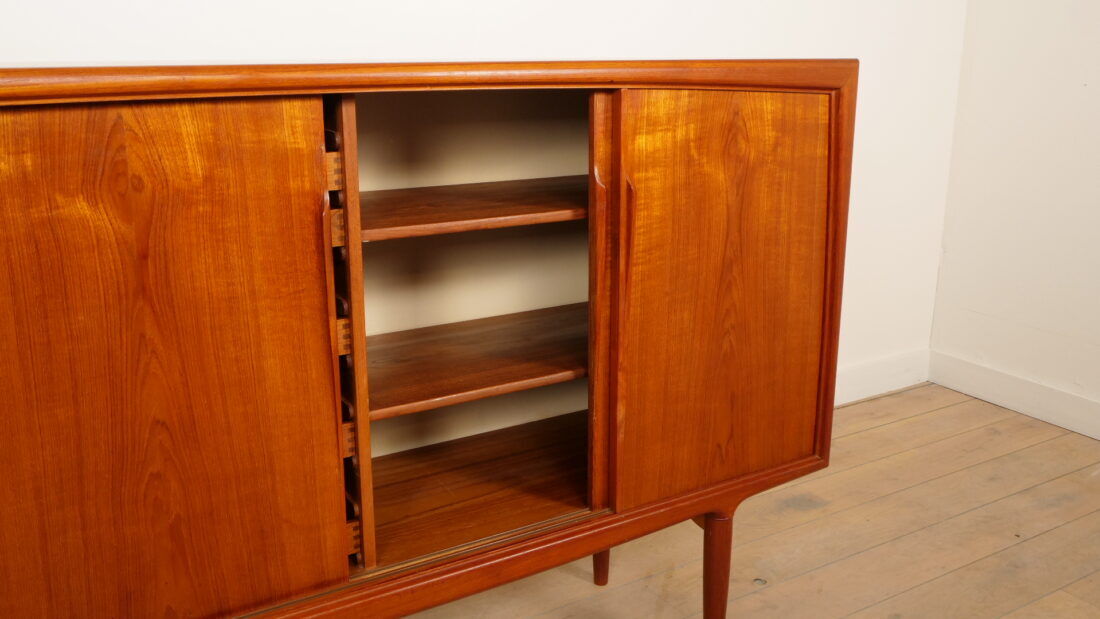 Vintage cabinet | Axel Christensen | Aco Møbler | 200 cm