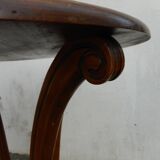 Gueridon table