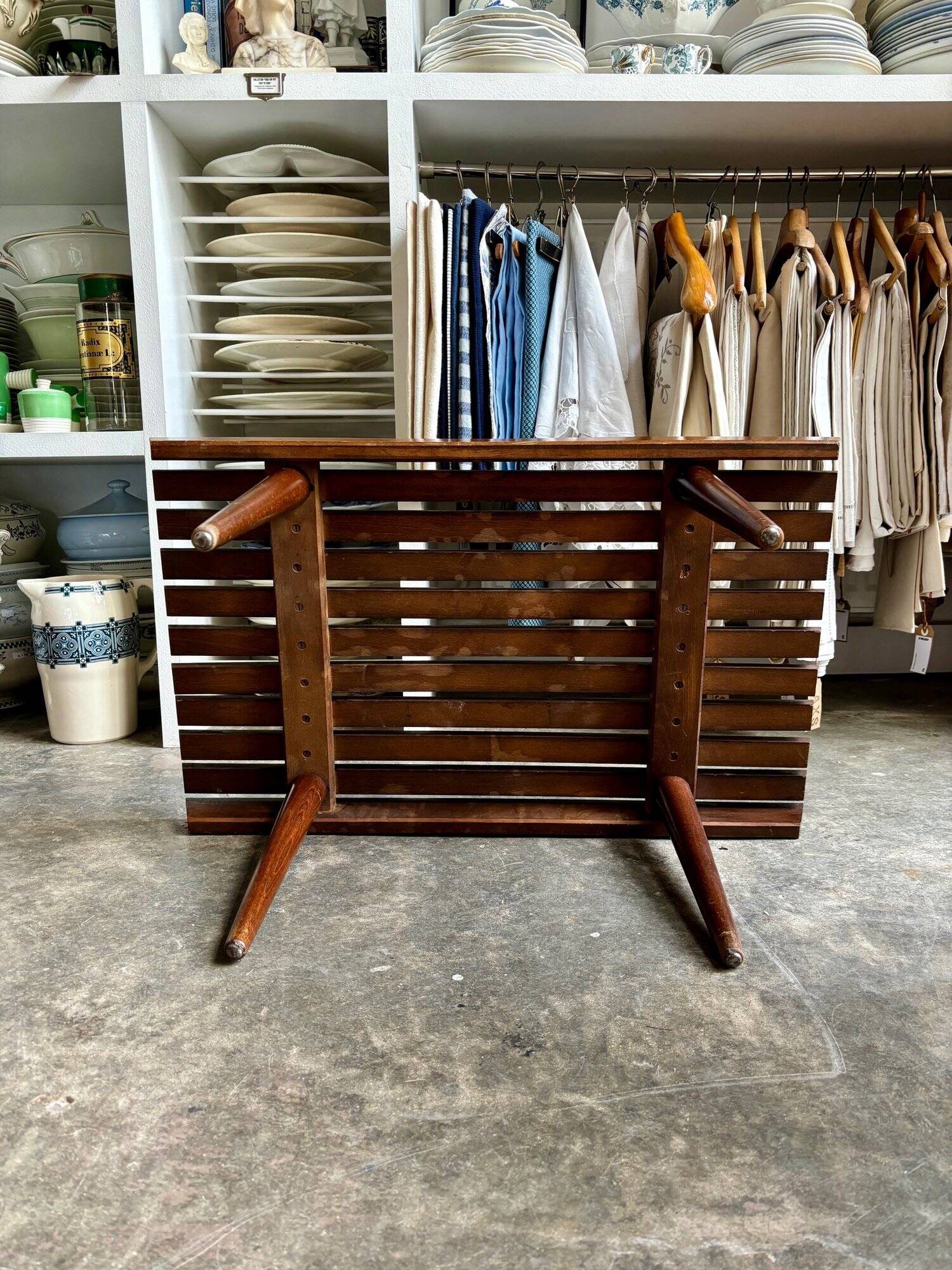 Coffee table, bench in dark laminated wood