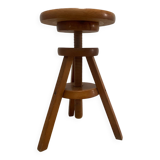 Watchmaker's stool with screw