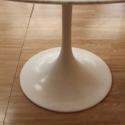 Round table Tulip in Calacatta marble by Eero Saarinen - Ø 107 cm - Knoll