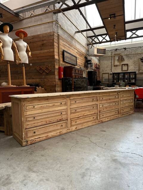 Huge piece of furniture from the early 20th century