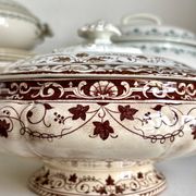 Jules Vieillard soup tureen - Bordeaux in iron earth, "Louis XV" service